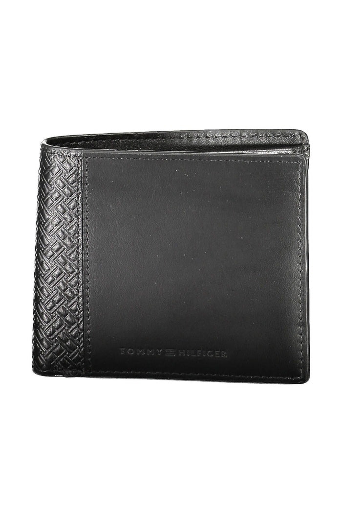 Tommy Hilfiger Sleek Black Leather Bi-Fold Men's Wallet