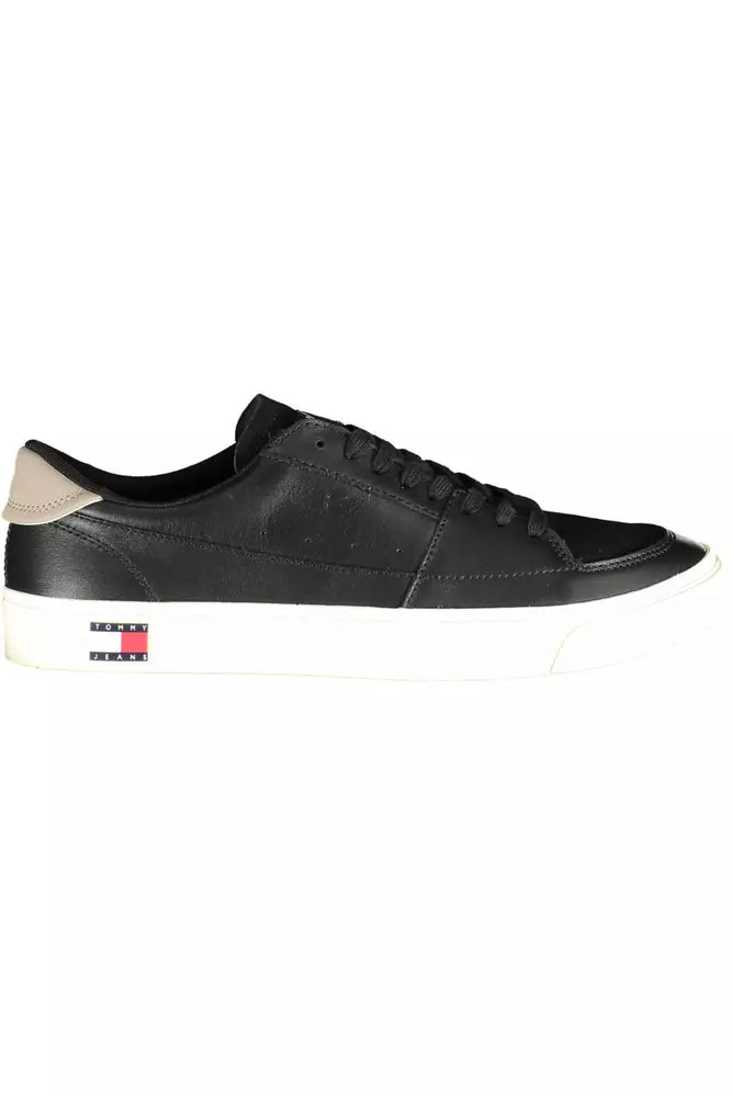 Tommy Hilfiger Eco-Conscious Sleek Sneakers in Black