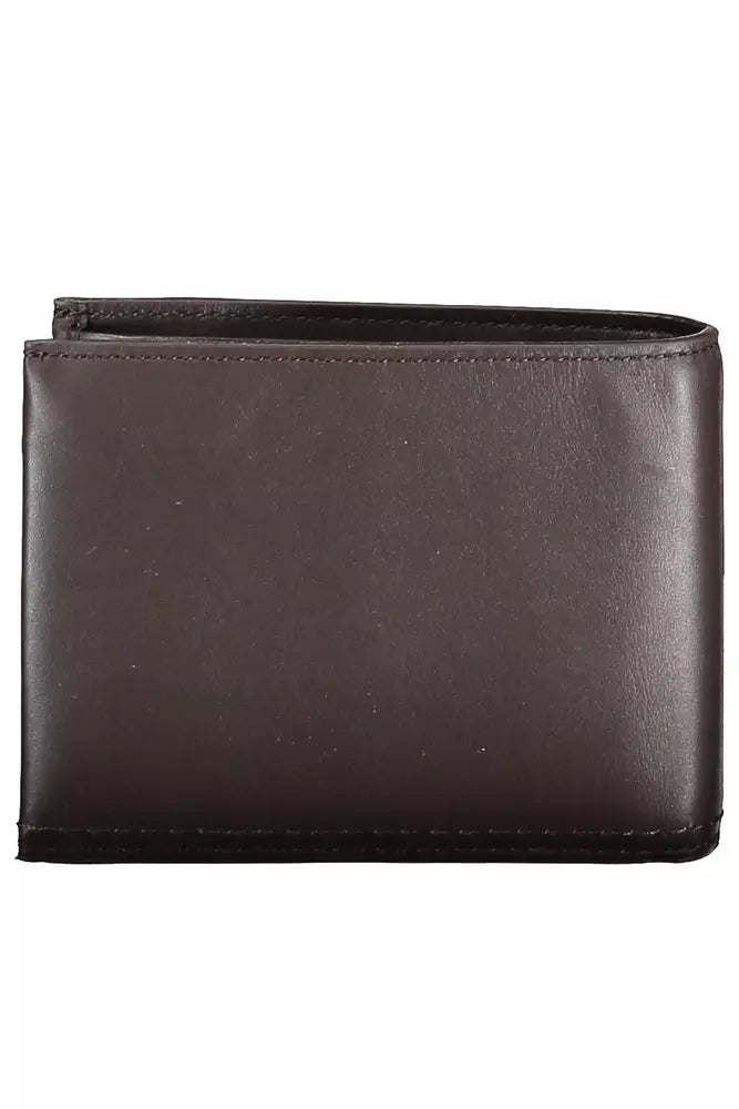 Calvin Klein Elegant Leather Wallet with RFID Blocking