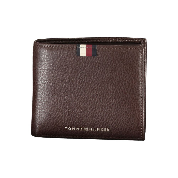 Tommy Hilfiger Elegant Brown Leather Wallet with Modern Contrast